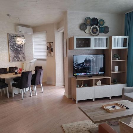 Gigi Apartment Belgrad Dış mekan fotoğraf